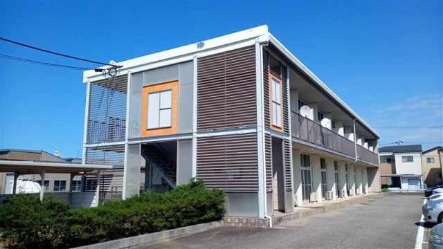 レオパレスFINEの外観画像