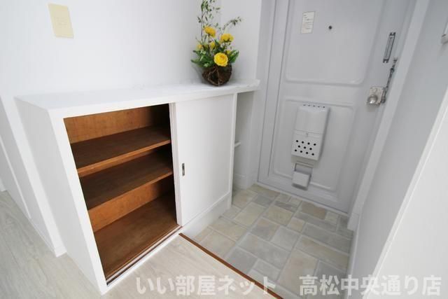 玄関