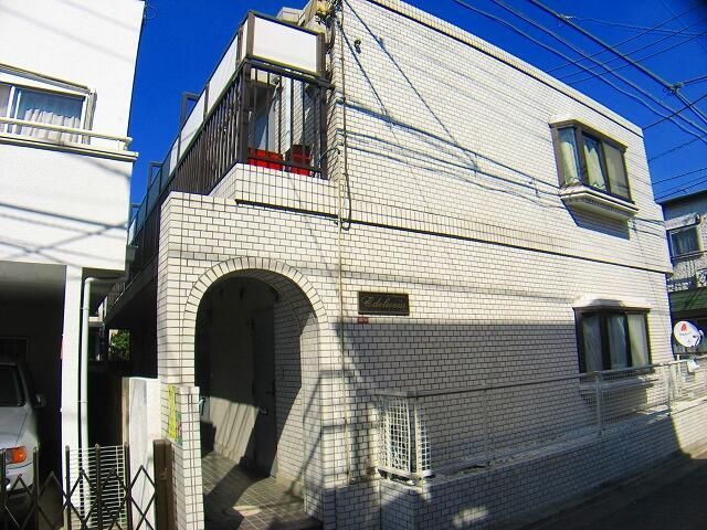 エーデルヴァイスの外観画像