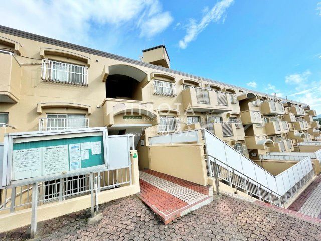 エメラルドマンション緑ヶ丘 104号室の外観画像