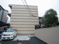 レオパレスかもじやの外観画像