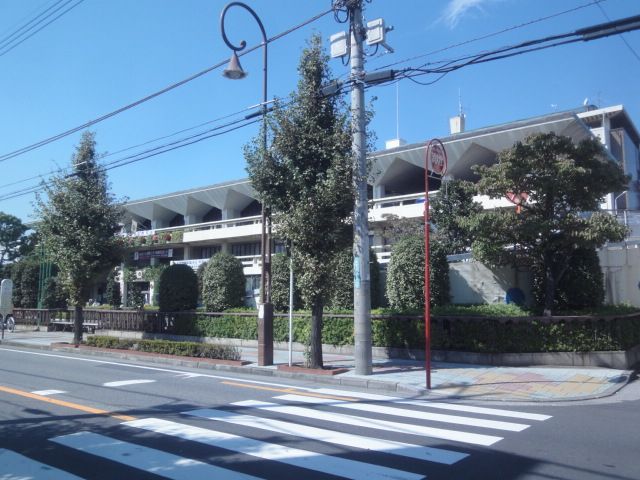 近くに施設あり