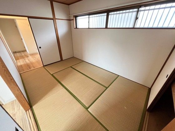 ベッドルーム