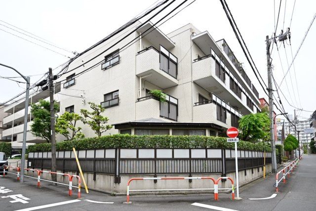マンション ウィスタリアの外観画像