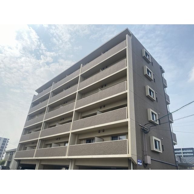 ロイヤルハイネスセカンドの外観画像