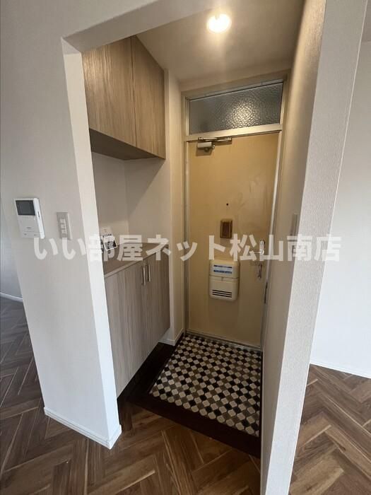 玄関