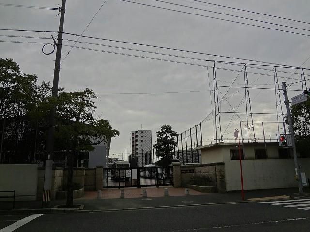 北九州市立高校(460m)