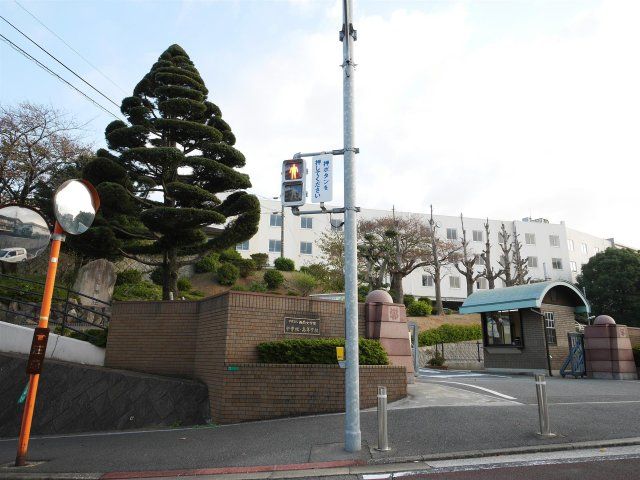 西南女学院高等学校(750m)