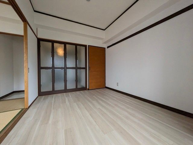 ベッドルーム
