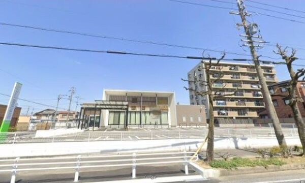 近くに施設あり