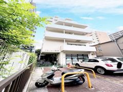 プラッセ小豆沢(プラッセアズサワ)の外観画像