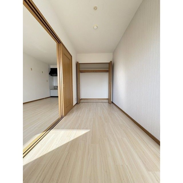 ベッドルーム