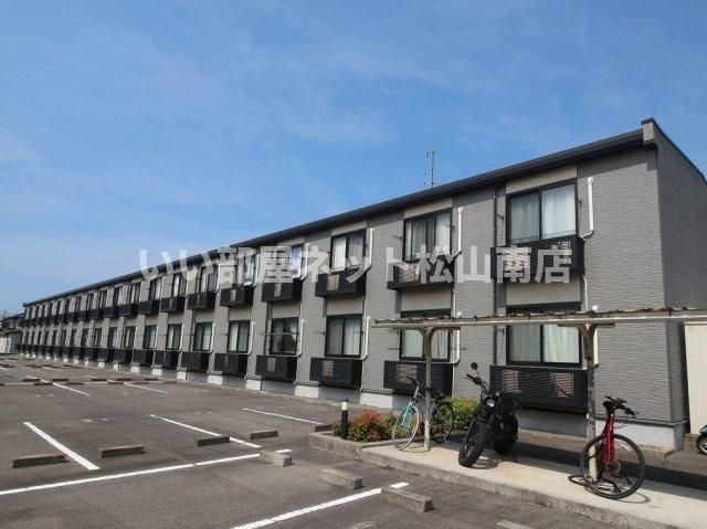 レオパレスライトスペースⅠの外観画像