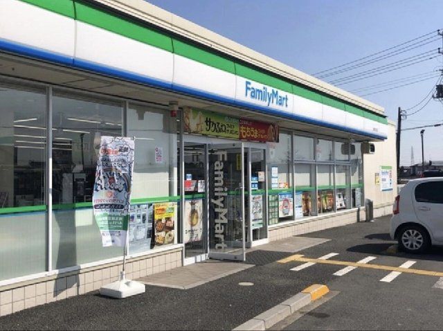 近くに施設あり
