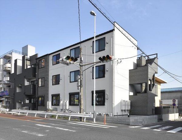 オリーブ 西堀(オリーブ ニシボリ)の外観画像