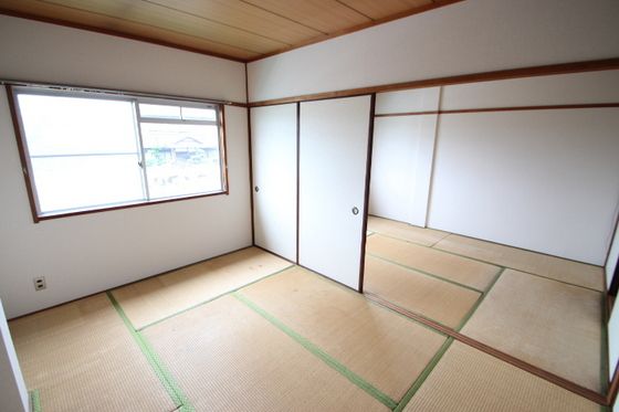ベッドルーム