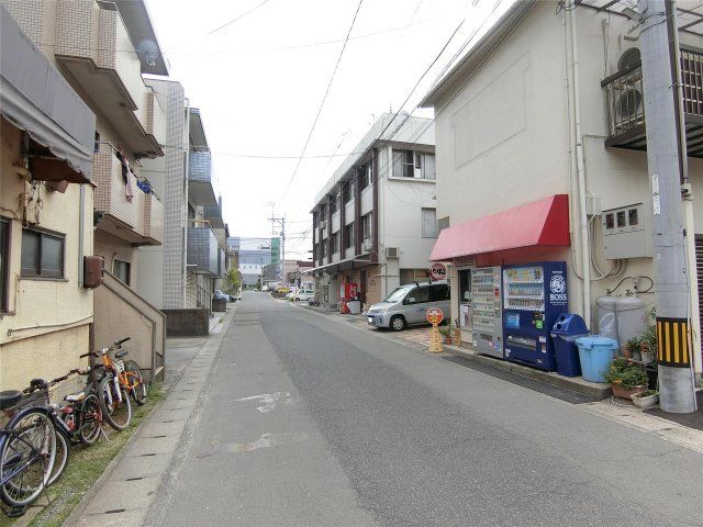 近くに施設あり