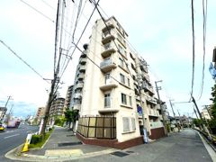 ドルフ西岡本の外観画像