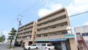 ブランニュータウンの間取り画像