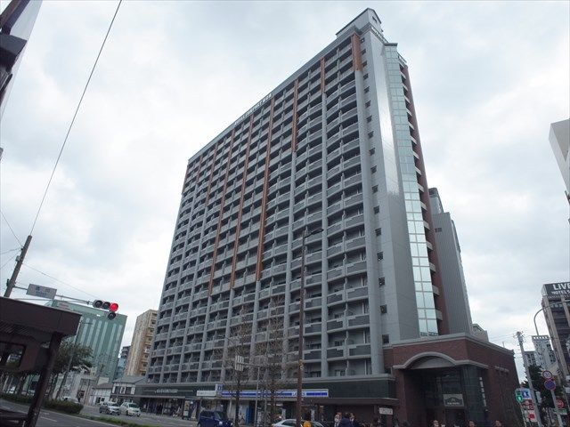 ロイヤルコンフォート渡辺通 252の外観画像