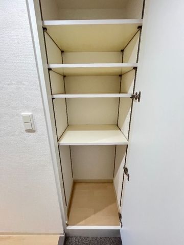 収納