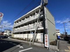 レオパレス高幡の外観画像