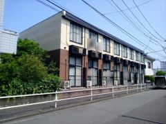 レオパレスシルバーストーンの外観画像