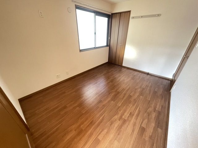 ベッドルーム
