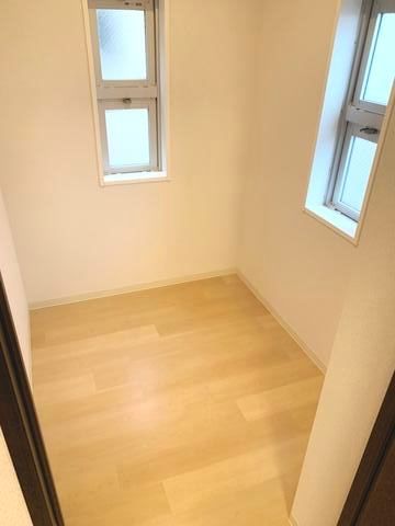 ベッドルーム