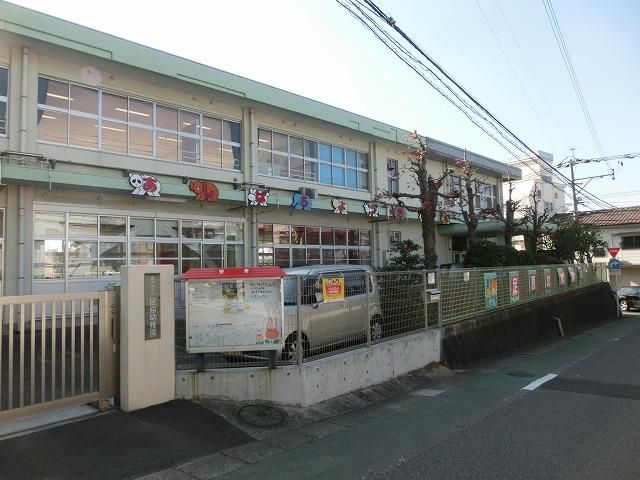 足原幼稚園(160m)
