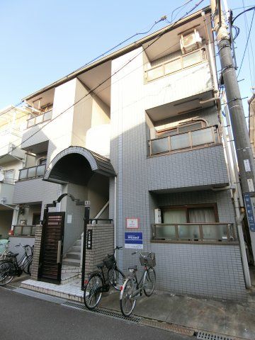 シャルル桜木の外観画像
