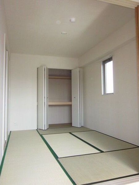 ベッドルーム