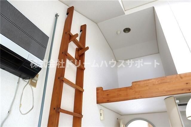 ベッドルーム