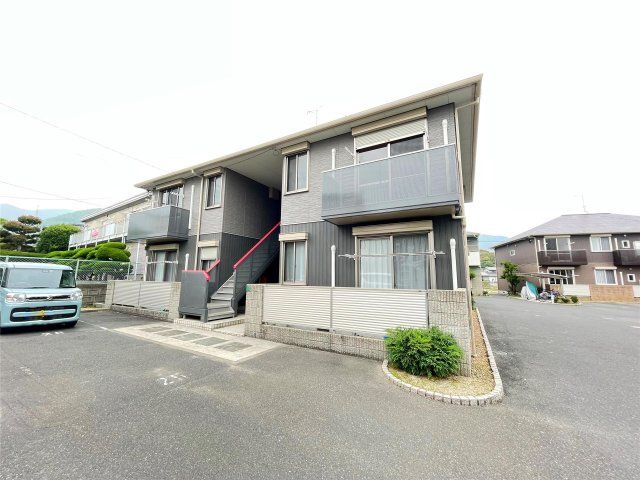 クラージュ D棟の外観画像
