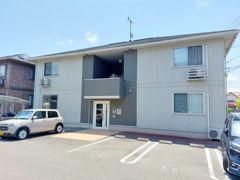 エステート古川北 B棟の外観画像