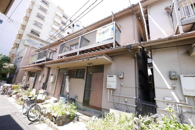 山本貸家の外観画像