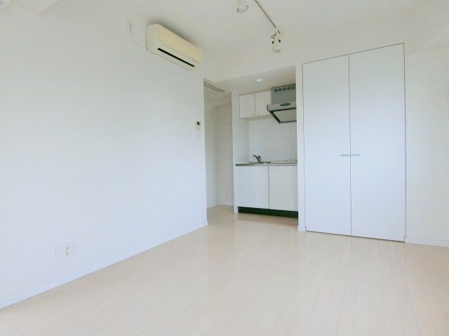 ベッドルーム