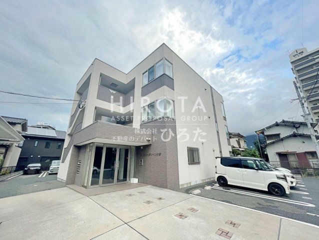 エバーグリーン小倉の外観画像