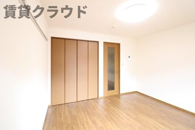 ベッドルーム