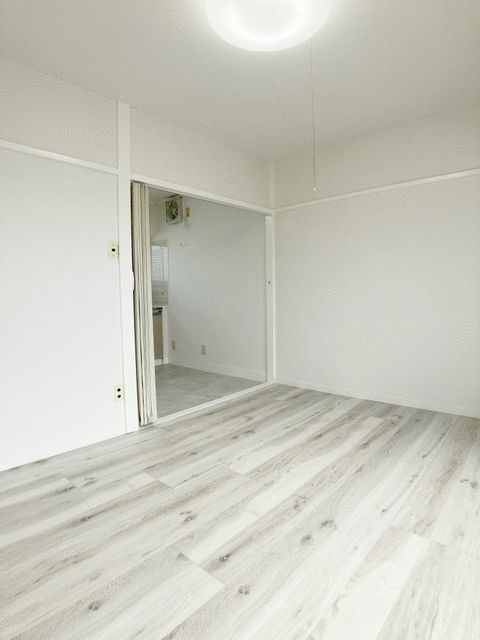 ベッドルーム