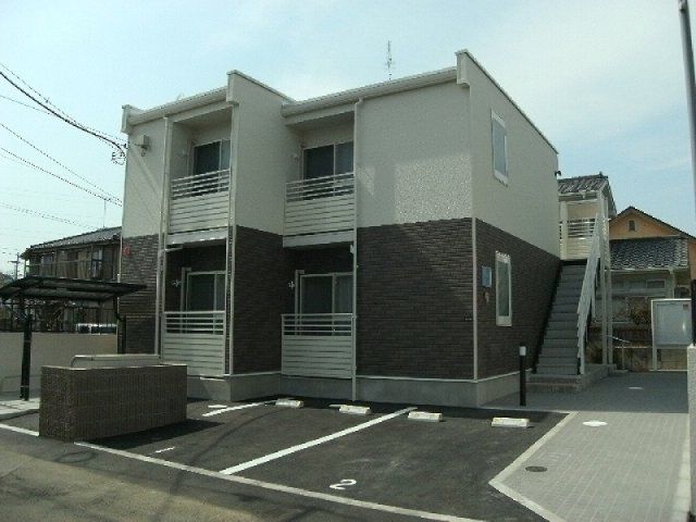 レオネクストリースランスの外観画像