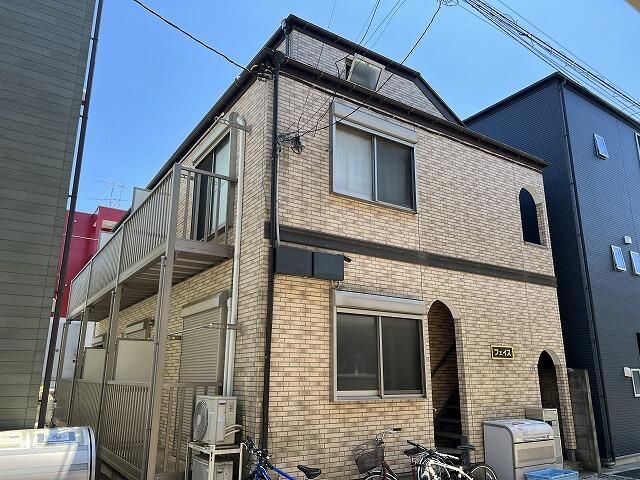 フェイスの外観画像