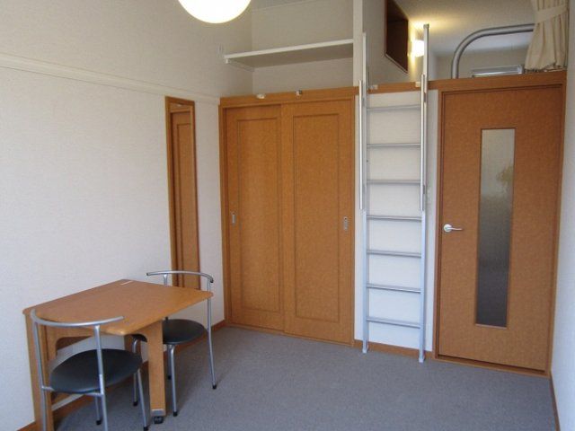 ベッドルーム