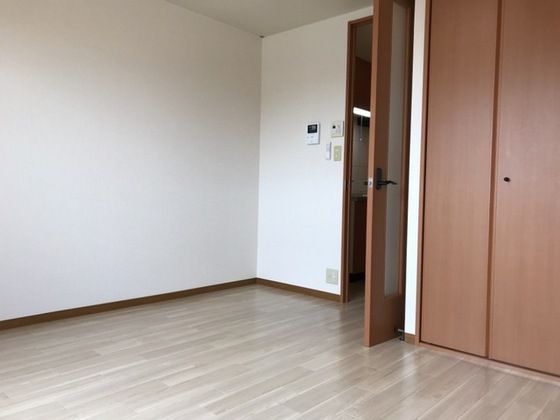 ベッドルーム