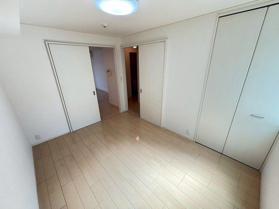 ベッドルーム