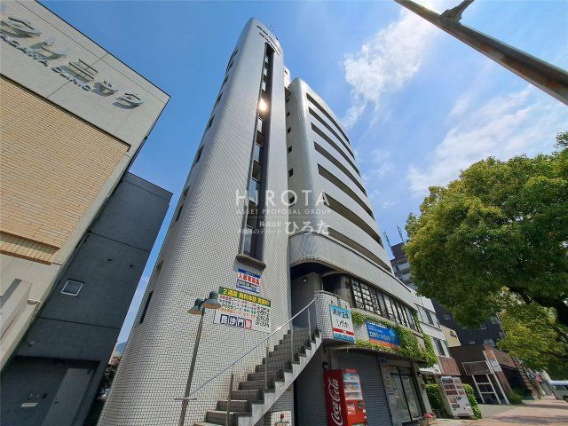 麻布ビルの外観画像