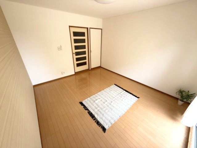 ベッドルーム