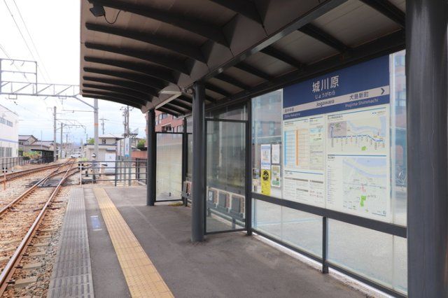 近くに施設あり