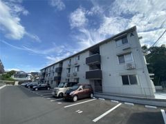 イオメール折尾 A棟の外観画像
