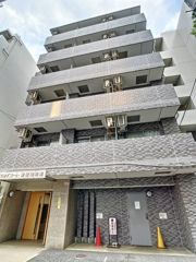 スカイコート新宿御苑前の外観画像